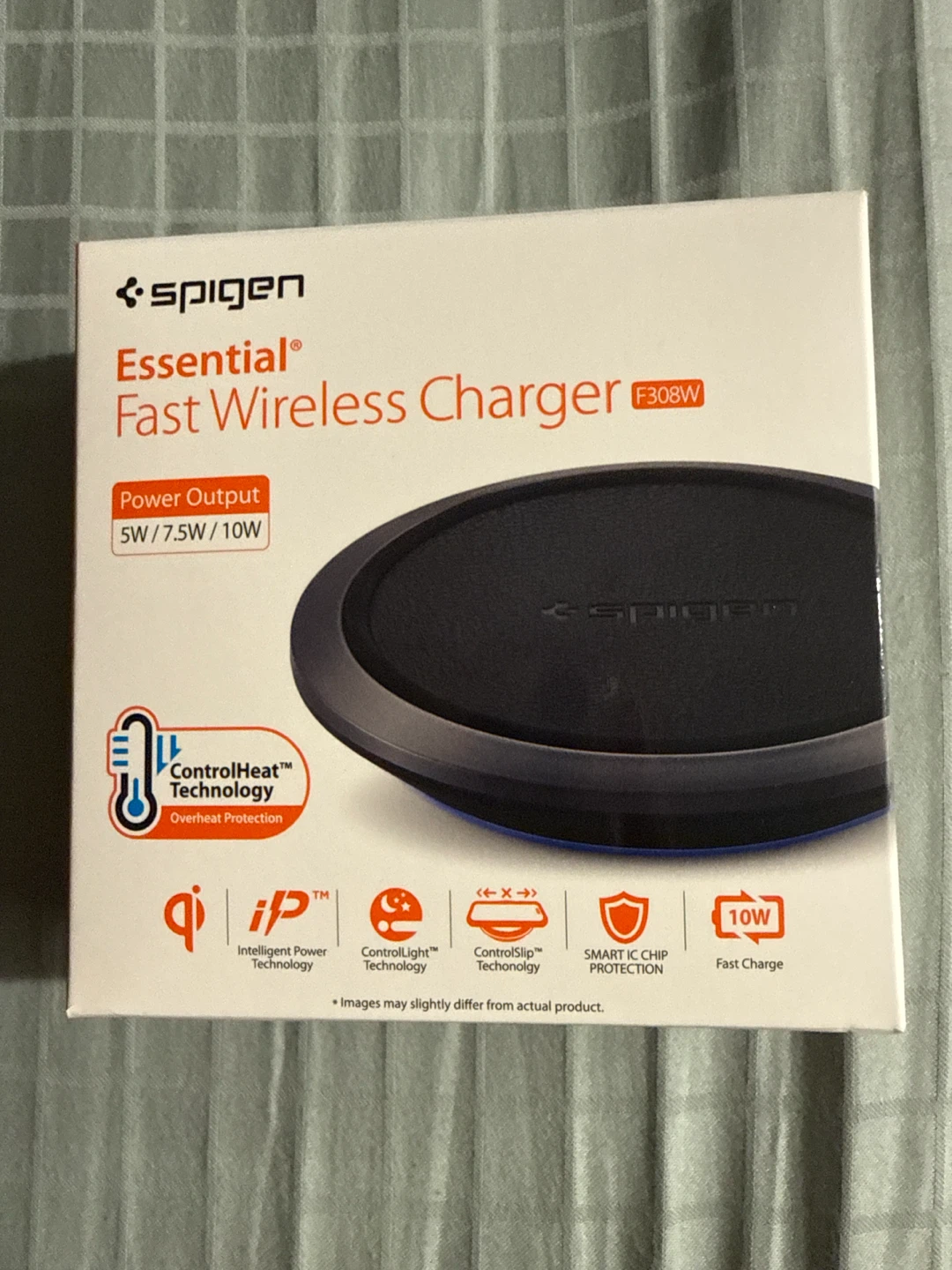 Spigen Essential Fast Wireless Charger