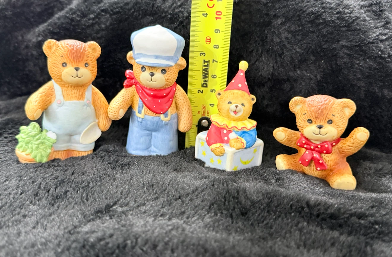 Vintage Ceramic Bear Figurines Lot of4Otagiri,OMC & Party Bears - photo 3