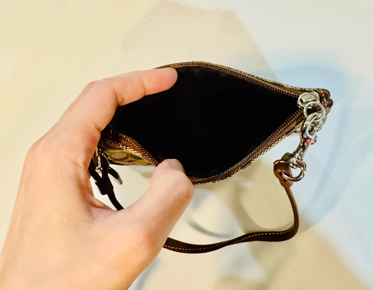 Coach Signature Canvas Wristlet_NWT - photo 3