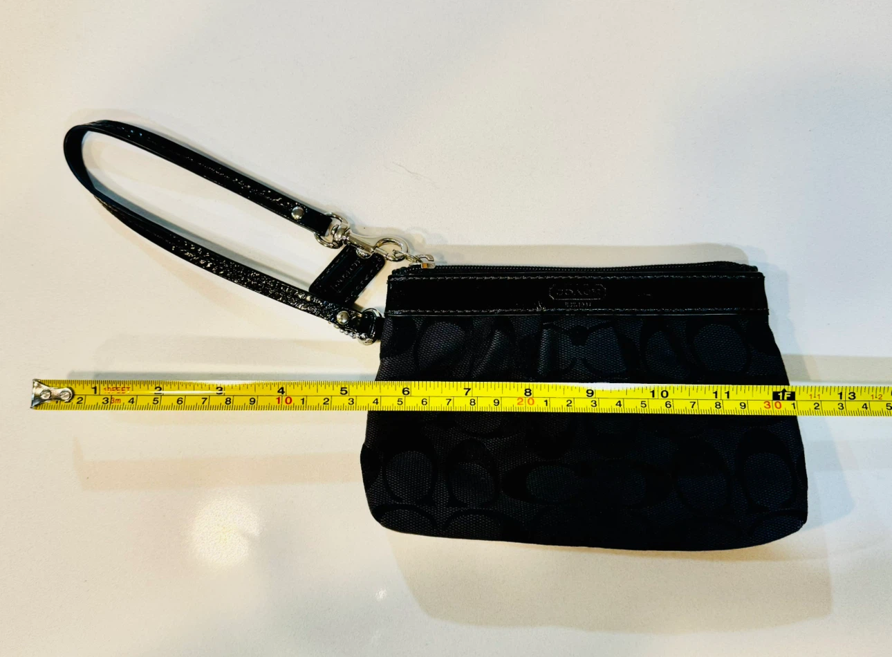 Coach Signature Wristlet_Black_With Leather Trim_NWOT - photo 4