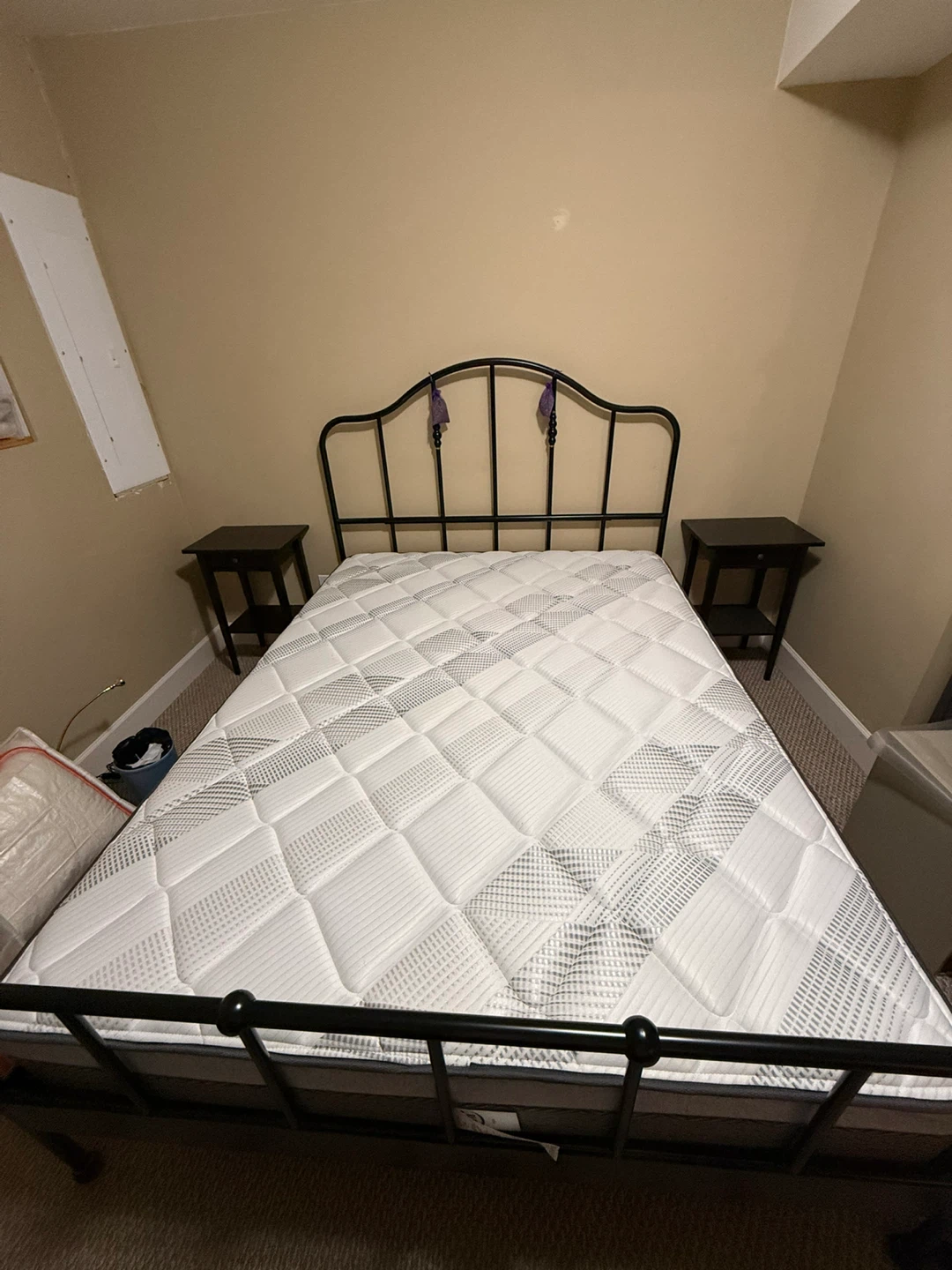 MOVING SALE – Queen Bedroom Furniture Set – $500 OBO - photo 2