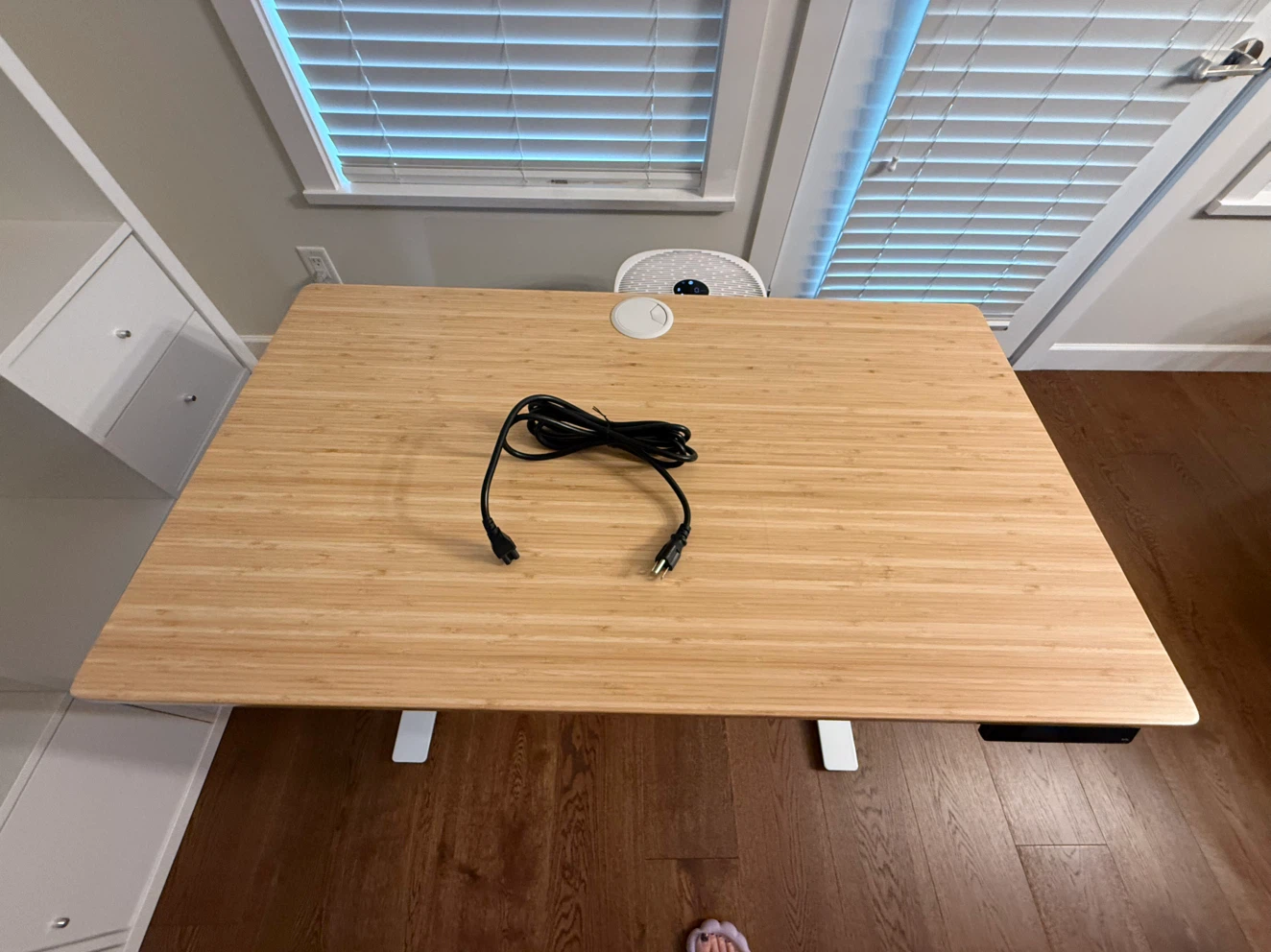 Fully Electric Standing Desk – Bamboo Top – $300
