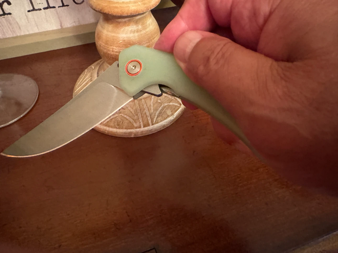 Folding Knife with D2 Steel Blade