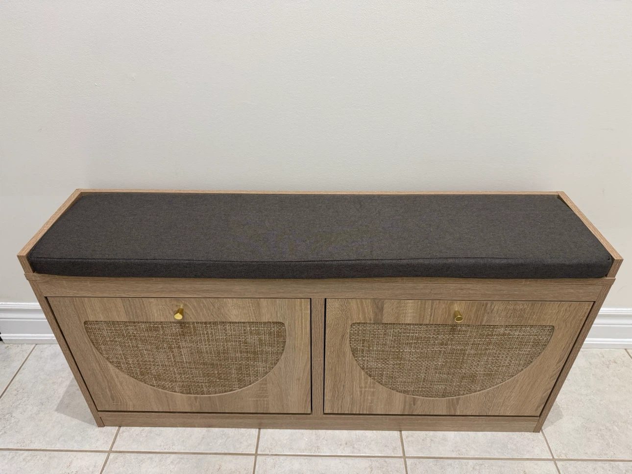 Modern Shoe Storage Bench with Grey Cushion - photo 2