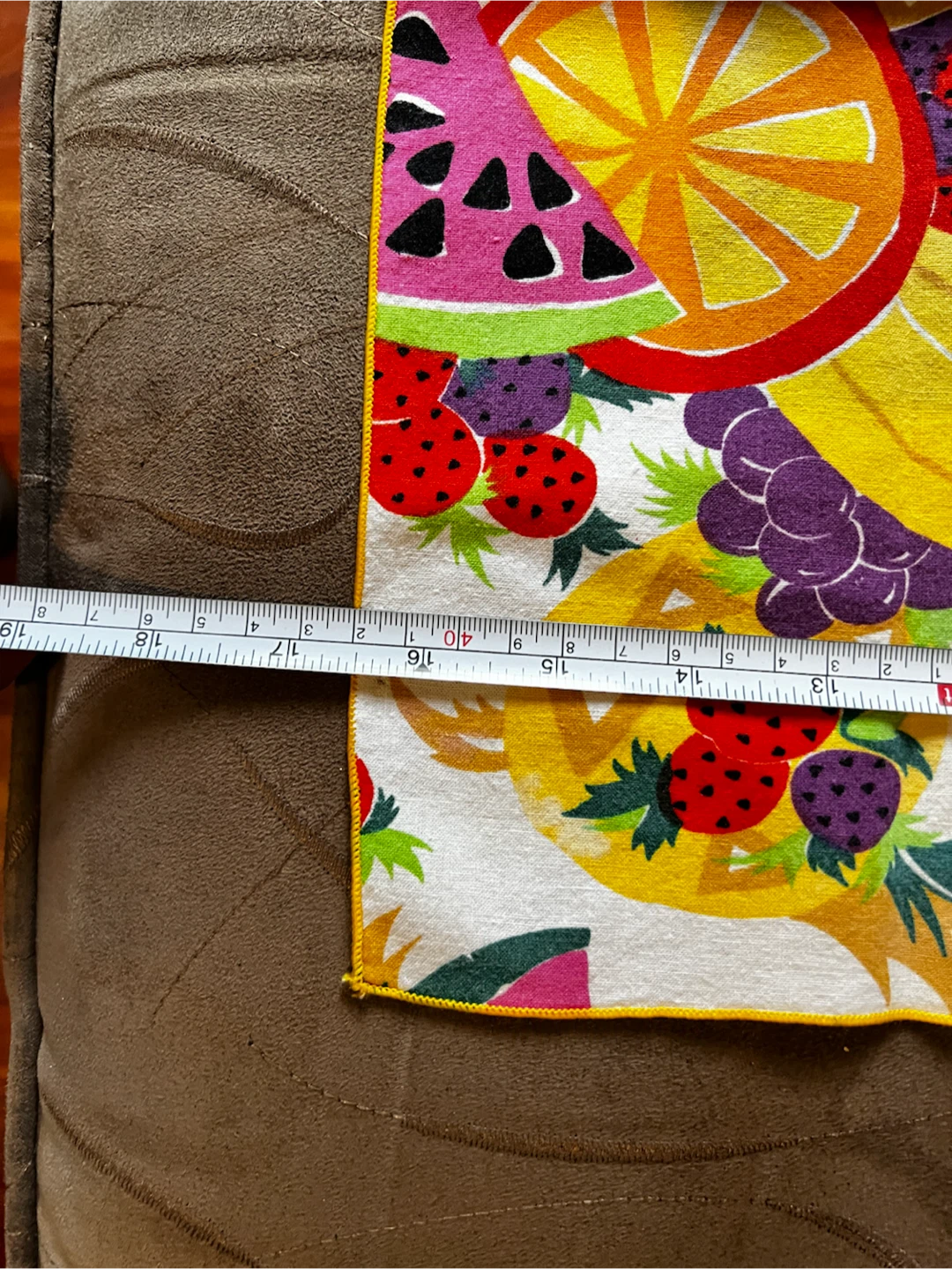 Two Fruit Print Placemats - photo 3