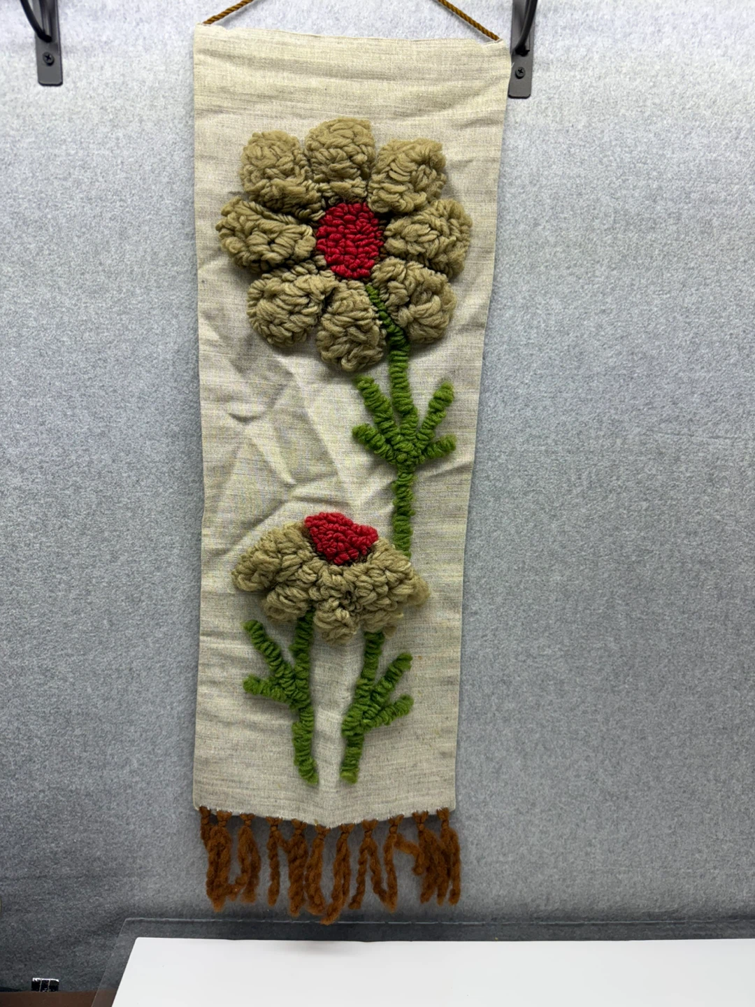 Handcrafted Floral Punch Needle Wall Hanging - photo 2