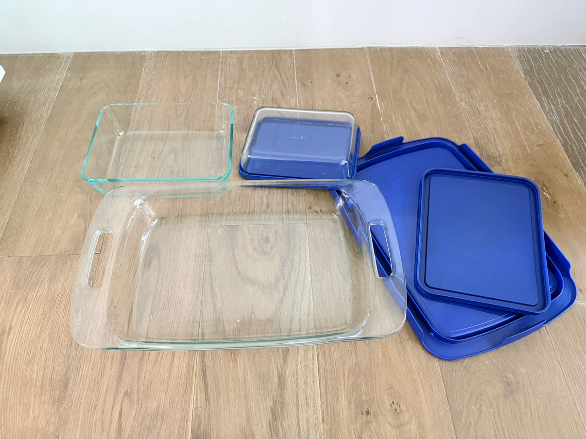 pyrex 3 piece set