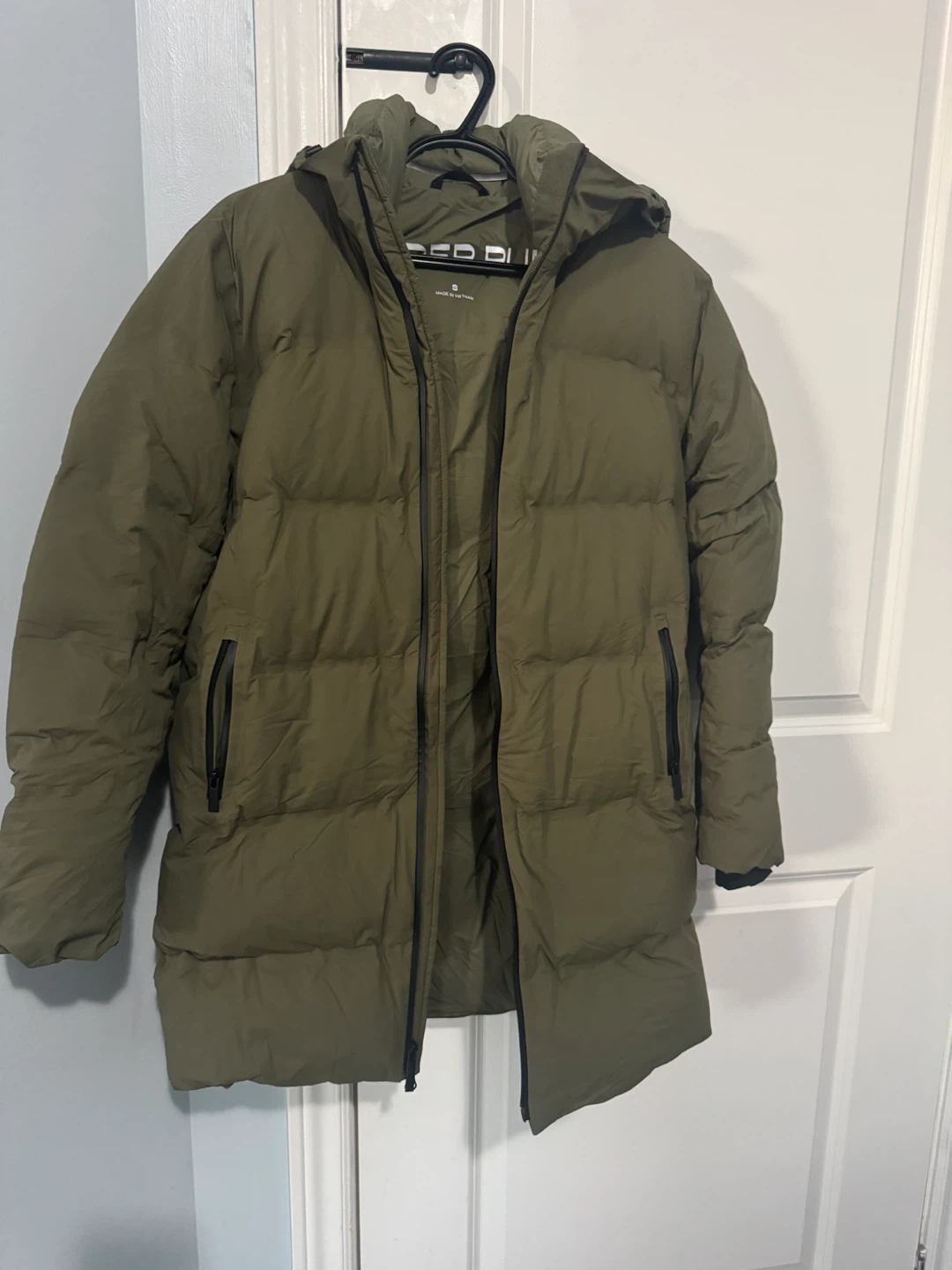 Aritzia The Super Puff2O Jacket Olive Green Size Small