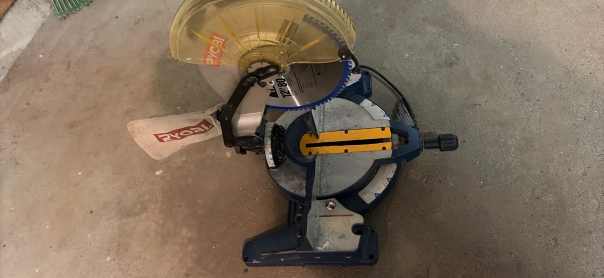 Ryobi 12-inch Compound Miter Saw - photo 2