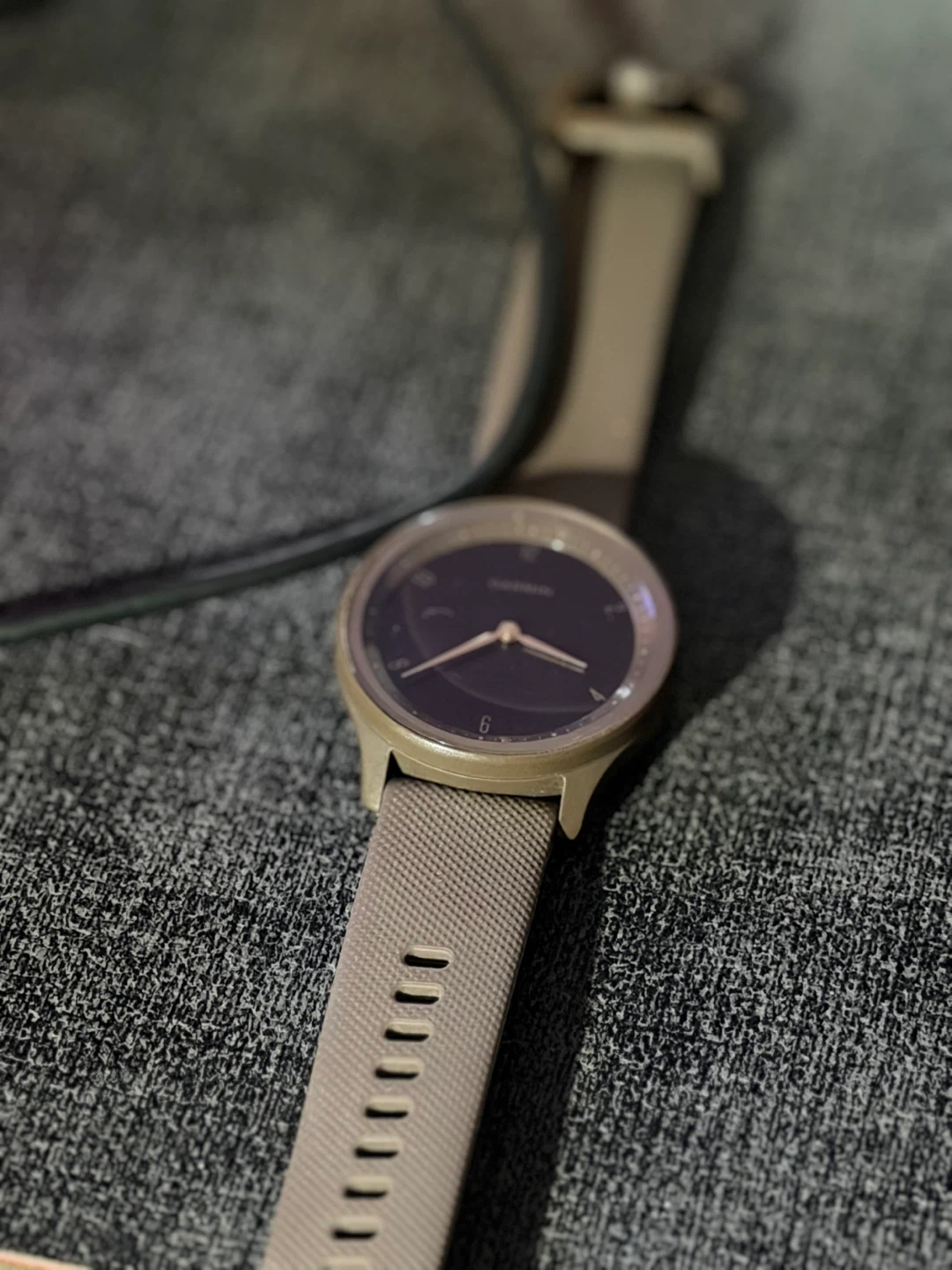 Garmin Vivomove Sport Hybrid Smartwatch