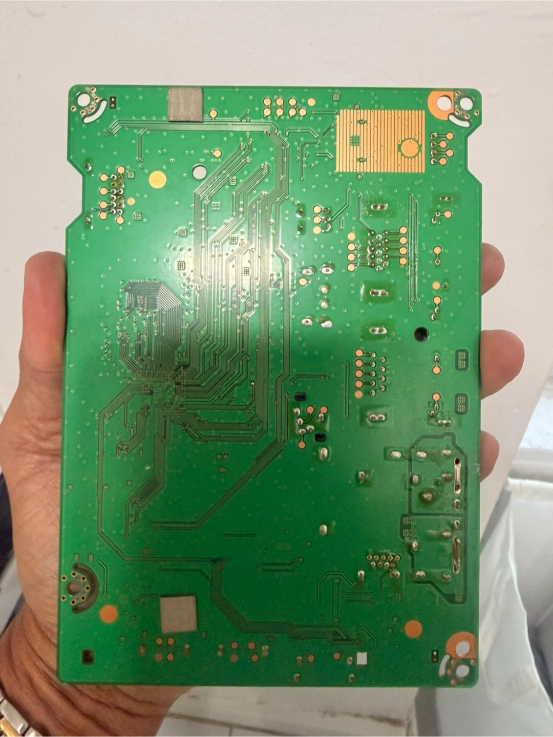 LG Main Board EAX66302805 - photo 2