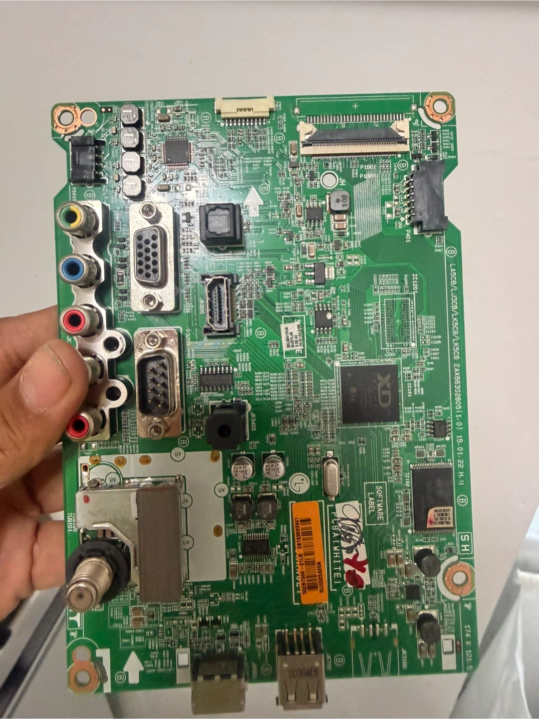 LG Main Board EAX66302805 - photo 5