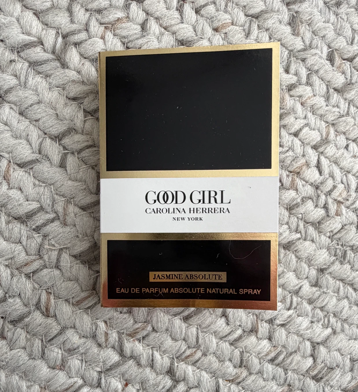 Carolina Herrera Good Girl Jasmine Absolute Sample