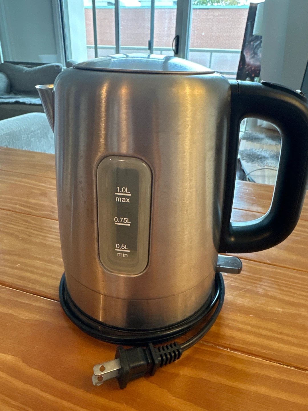 Stainless Steel 1L Electric Kettle