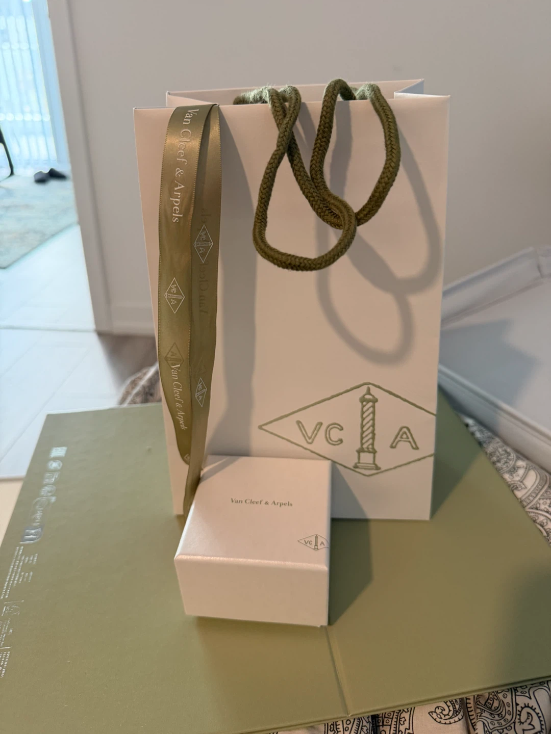 Van Cleef & Arpels Small Gift Box and Bag
