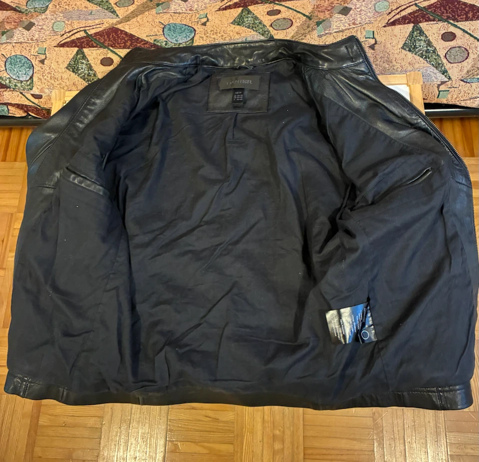 Danier Black Genuine Leather Jacket - photo 3