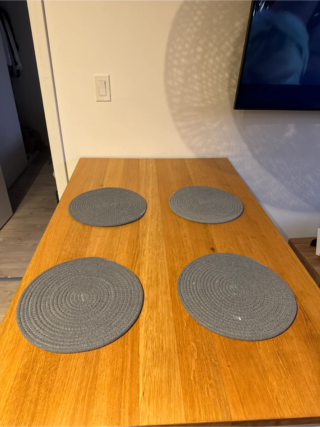 Set of 4 Grey Woven Placemats - photo 2