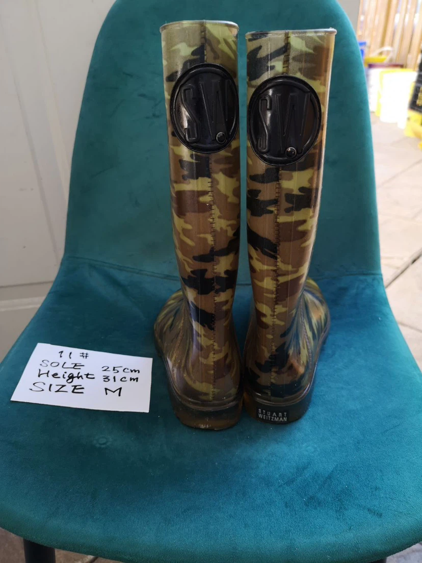 Stuart Weitzman Camouflage Rain Boots - photo 2