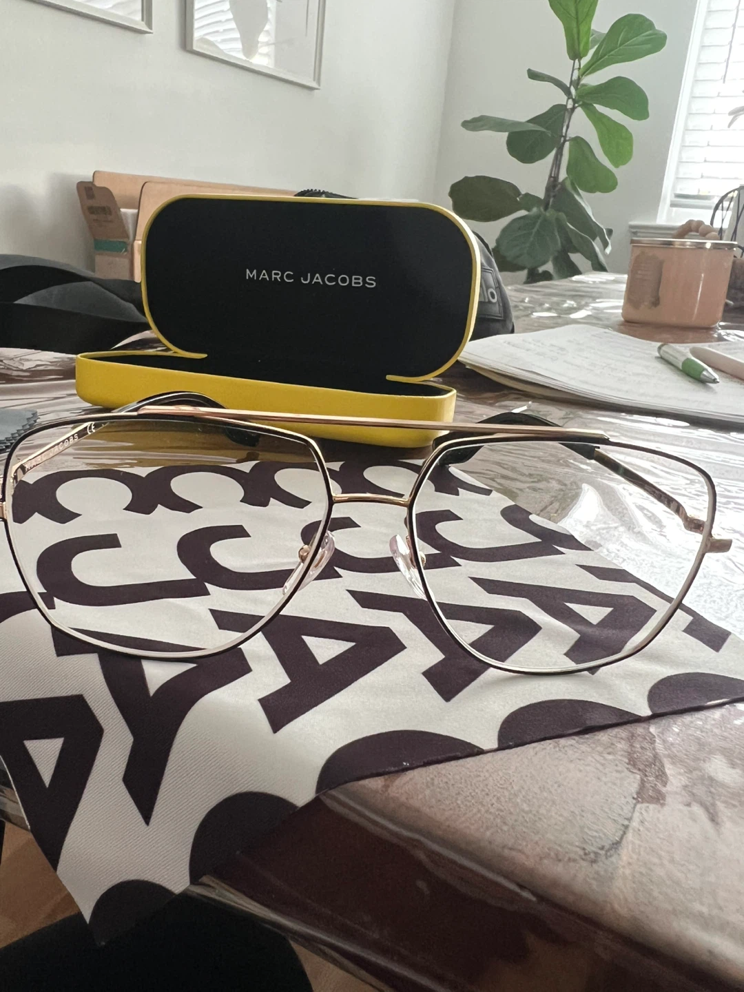 Marc Jacobs Aviator Glasses - photo 3