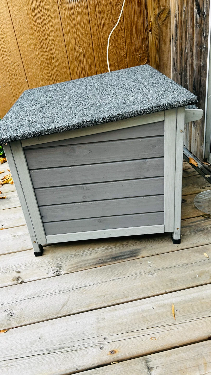 Indoor outdoor cat house - photo 2