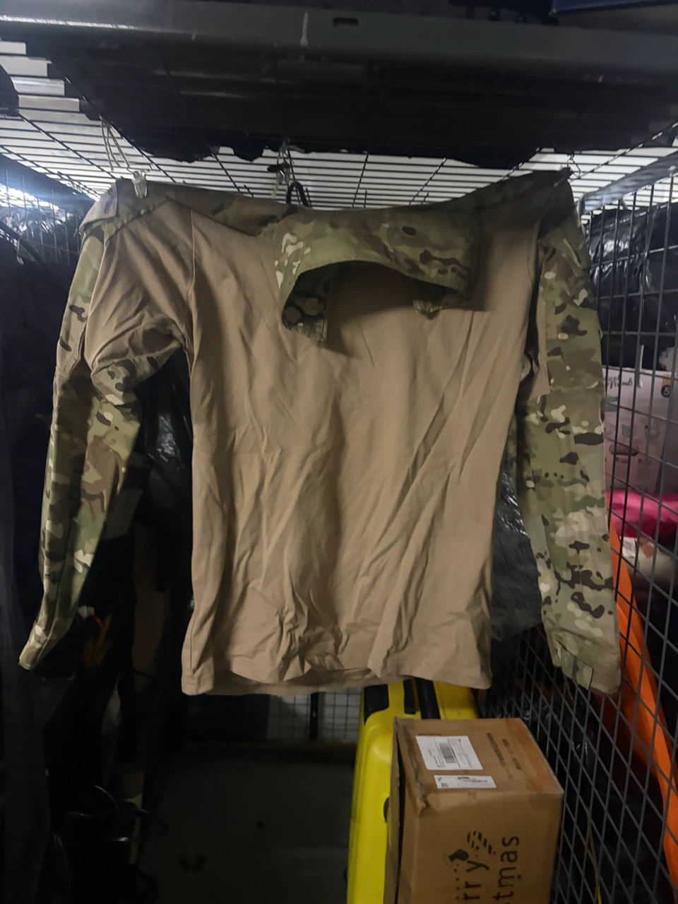 IDOGEAR Tactical Combat Shirt Size L and cap hat airsoft