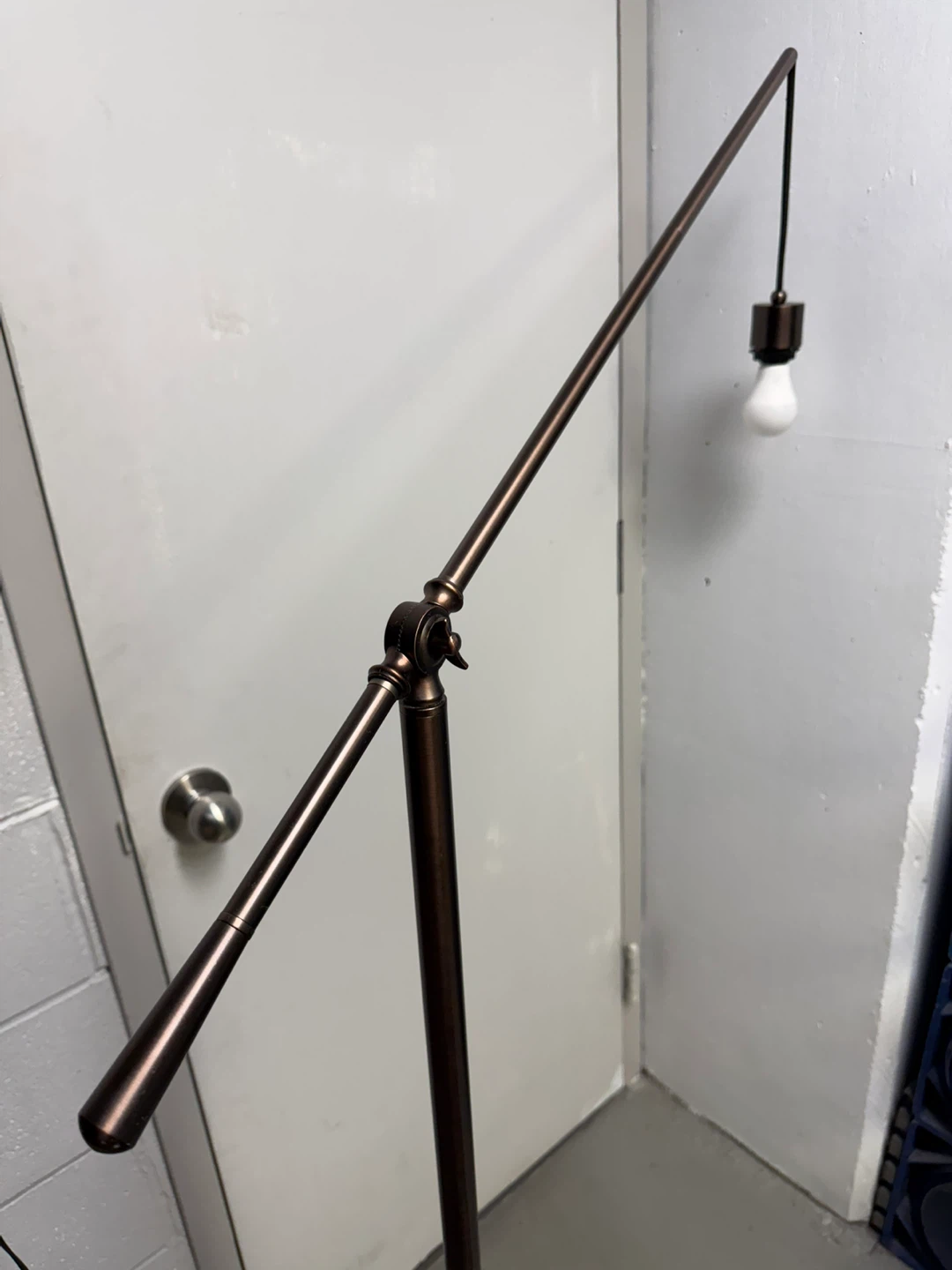 Bronze Metal Floor Lamp - photo 5