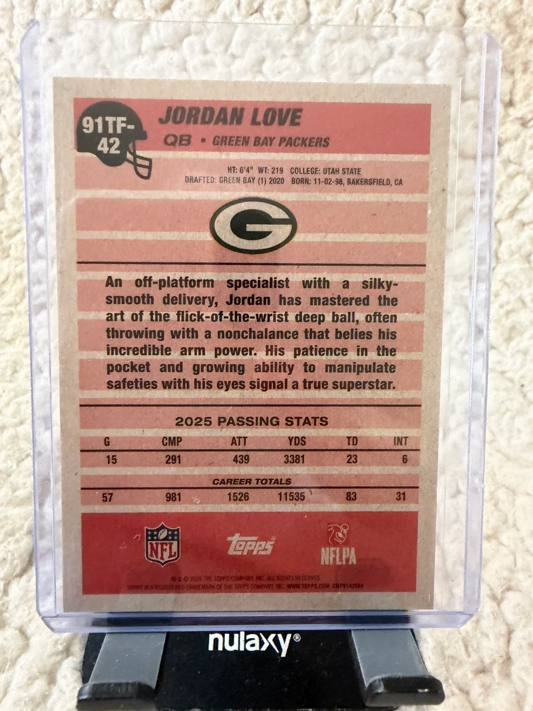 2025 Topps Jordan Love Green Bay Packers Football Card - photo 2