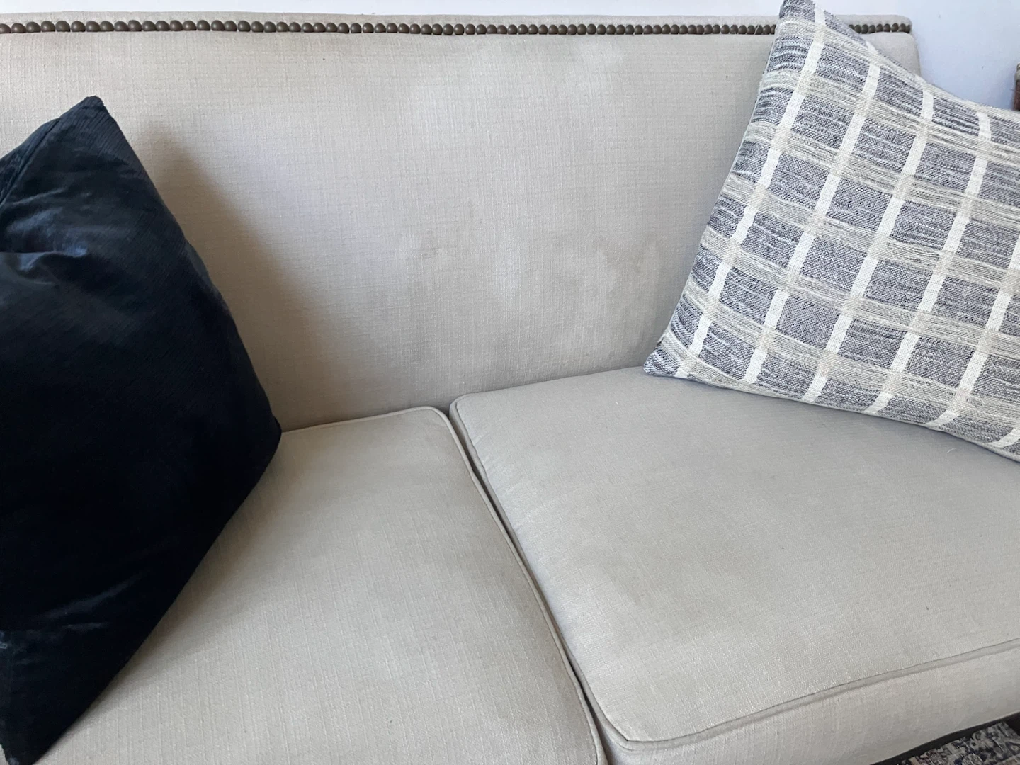 78” Sofa with Nailhead Trim - photo 3