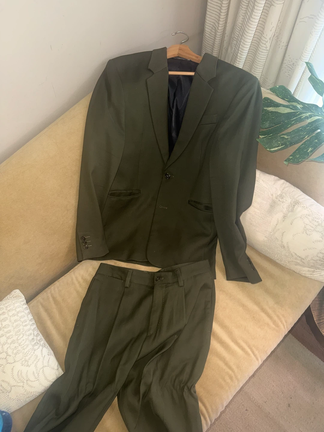 Zara Olive Green Men’s Suit Set - photo 3