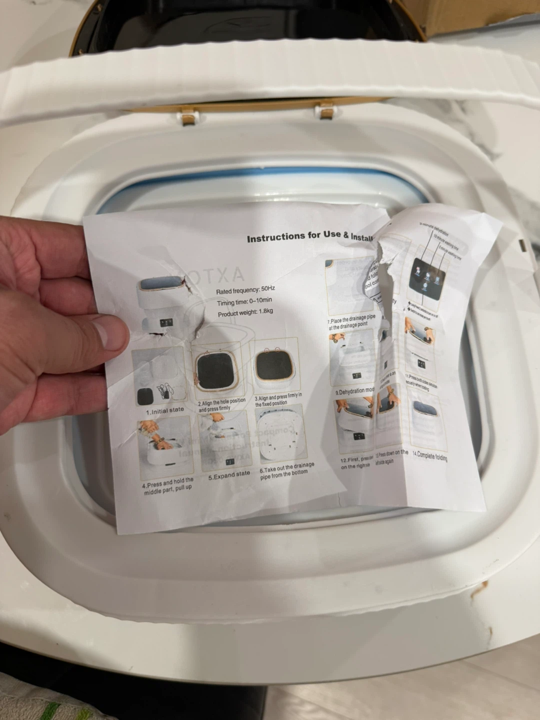 Axton Portable Foldable Mini Washing Machine - photo 4