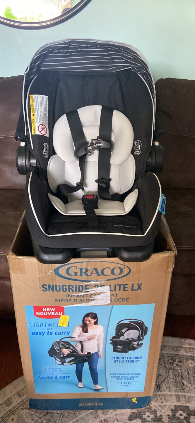 Graco SnugRide 35 Lite LX Infant Car Seat