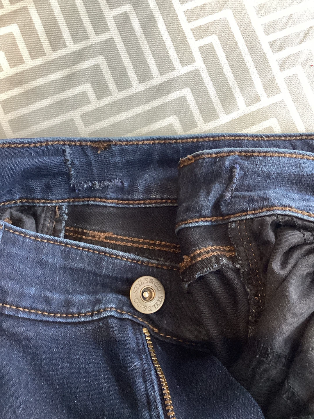 STYLE & CO CURVY SKINNY LEG JEAN - photo 4