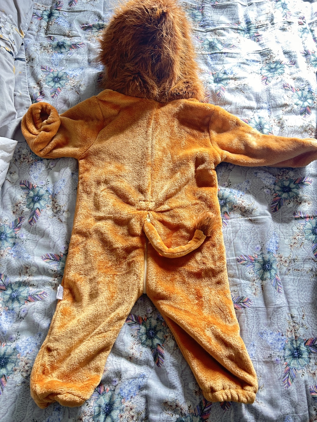 Lion Onesie Costume - photo 3