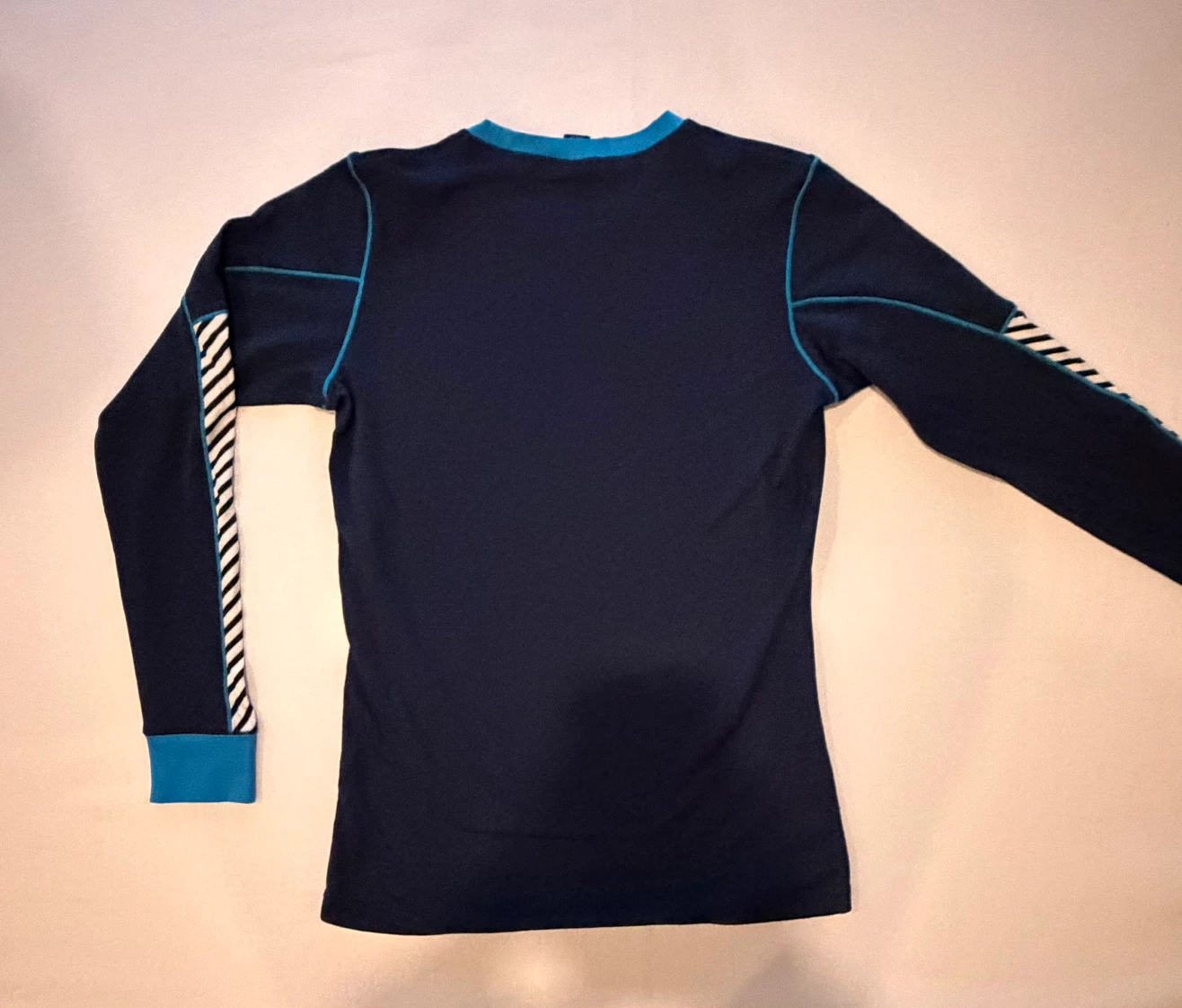 2X Chandail Helly Hansen bleu marin - photo 2