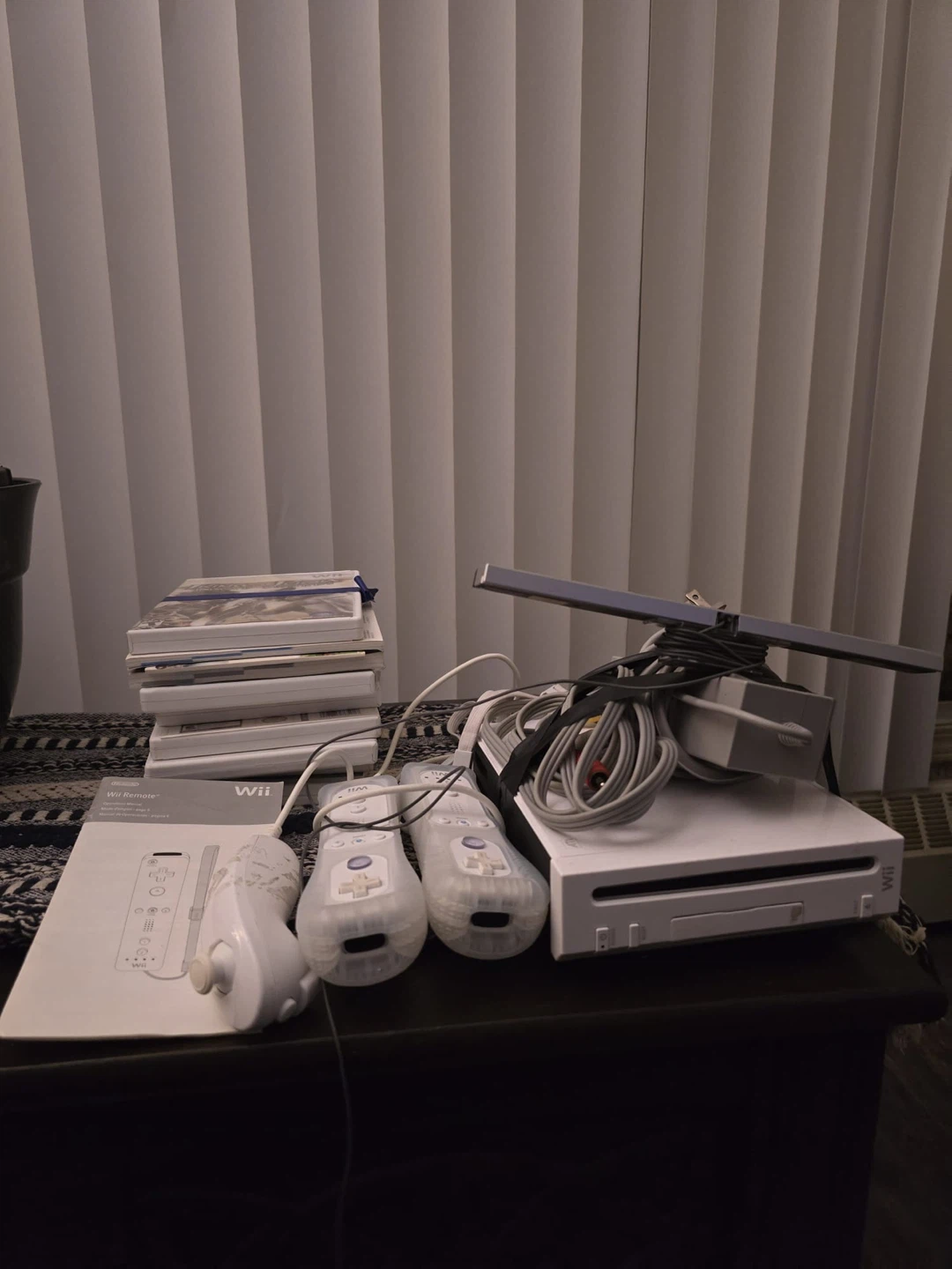 Nintendo Wii Console+ 8 games+card - photo 2