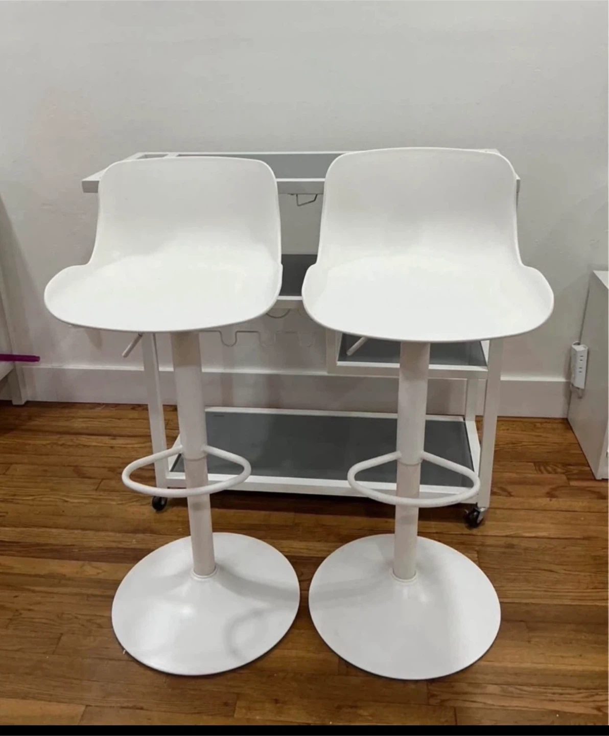 Set of 2 White Bar Stools