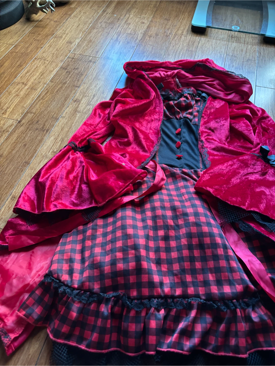 Little Red Riding Hood Costume - photo 2