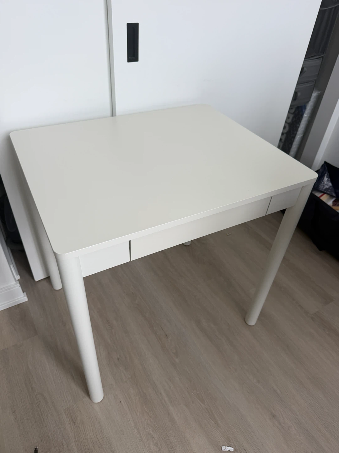 IKEA TONSTAD desk. - photo 3