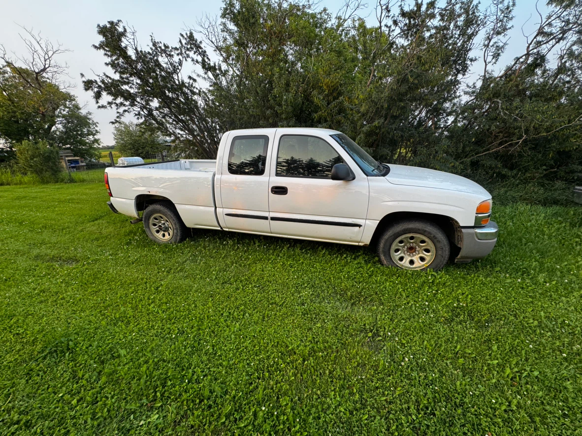 GMC Sierra Extended Cab Pickup Truck - photo 3