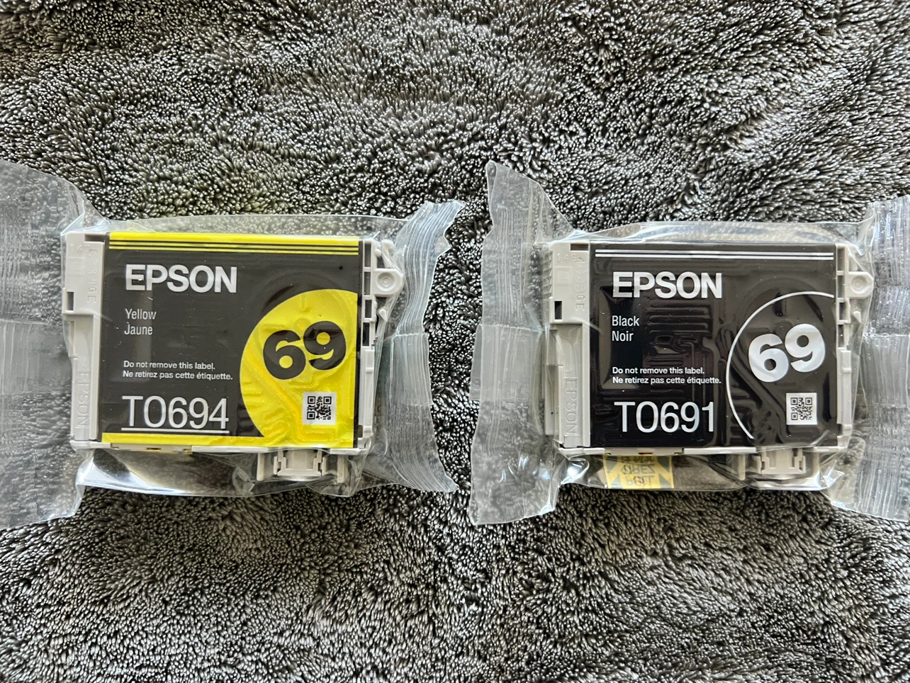 Epson 69 Ink Cartridges T0691 Black and T0694 Yellow