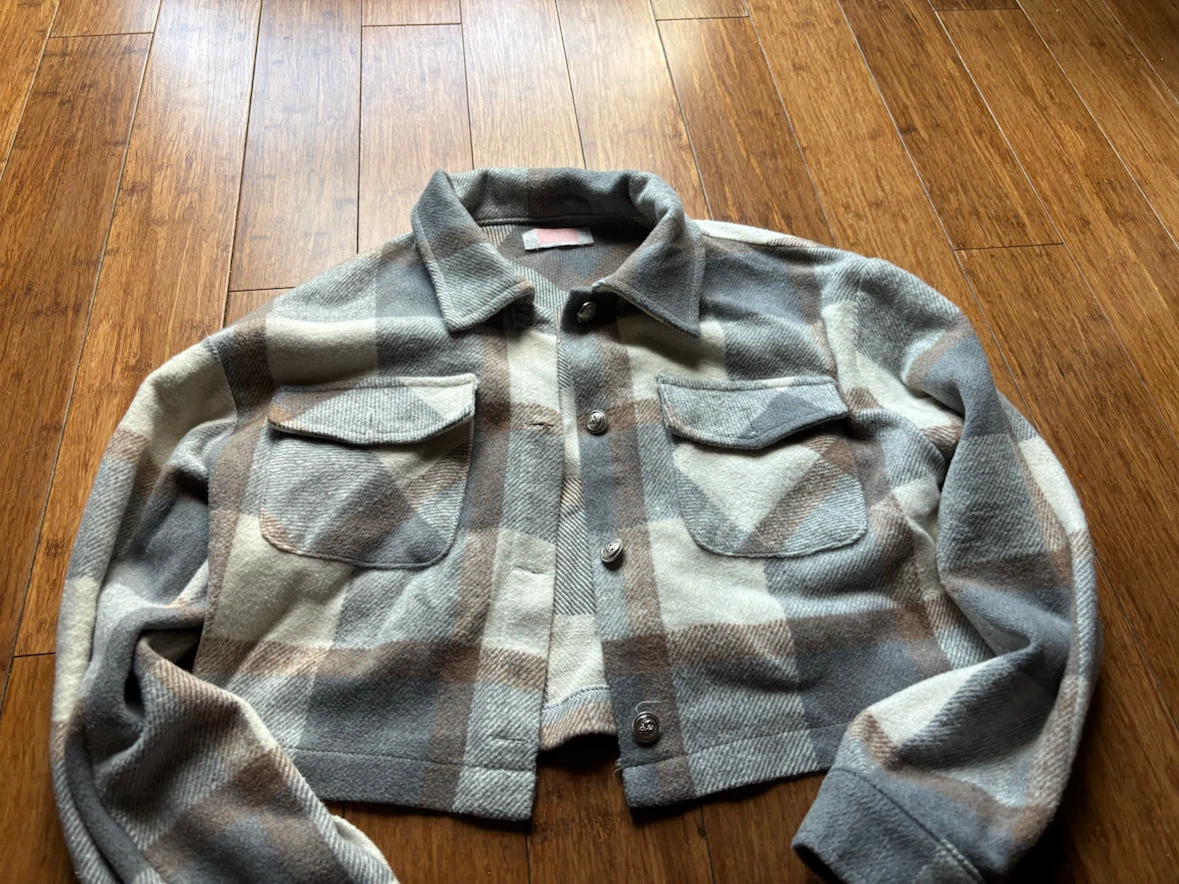 Cropped Plaid Flannel Shirt Jacket - photo 2