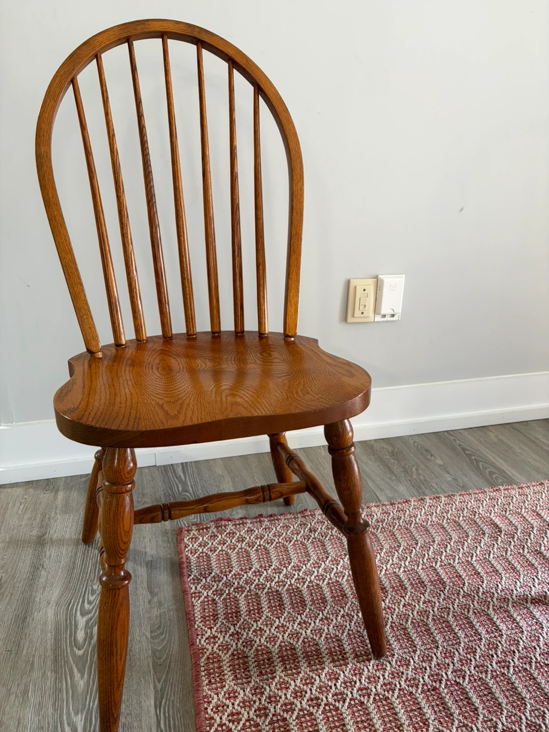 Dining Table with 6 Chairs – Excellent Condition - photo 2