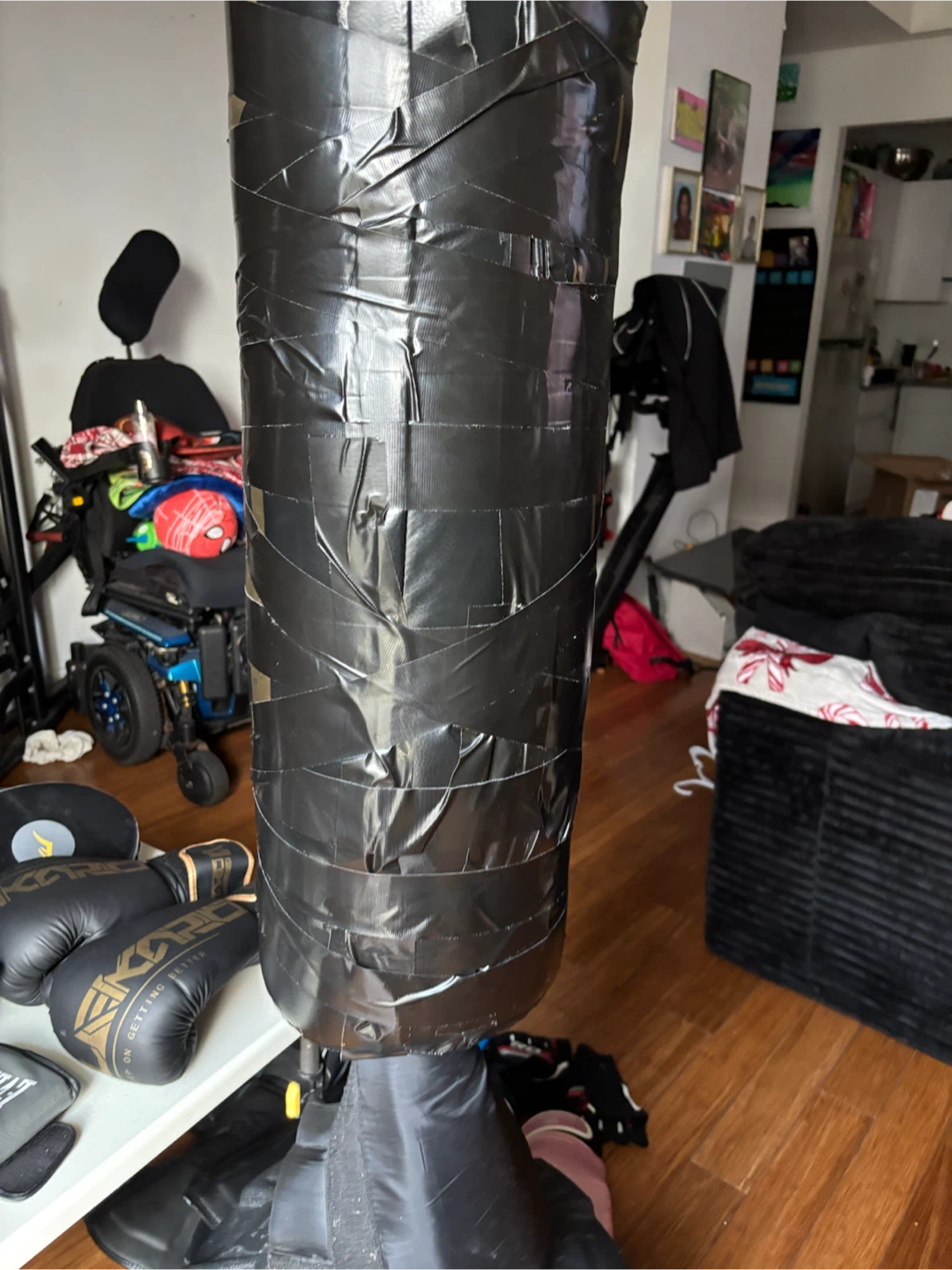 Century Wavemaster Freestanding Punching Bag - photo 2