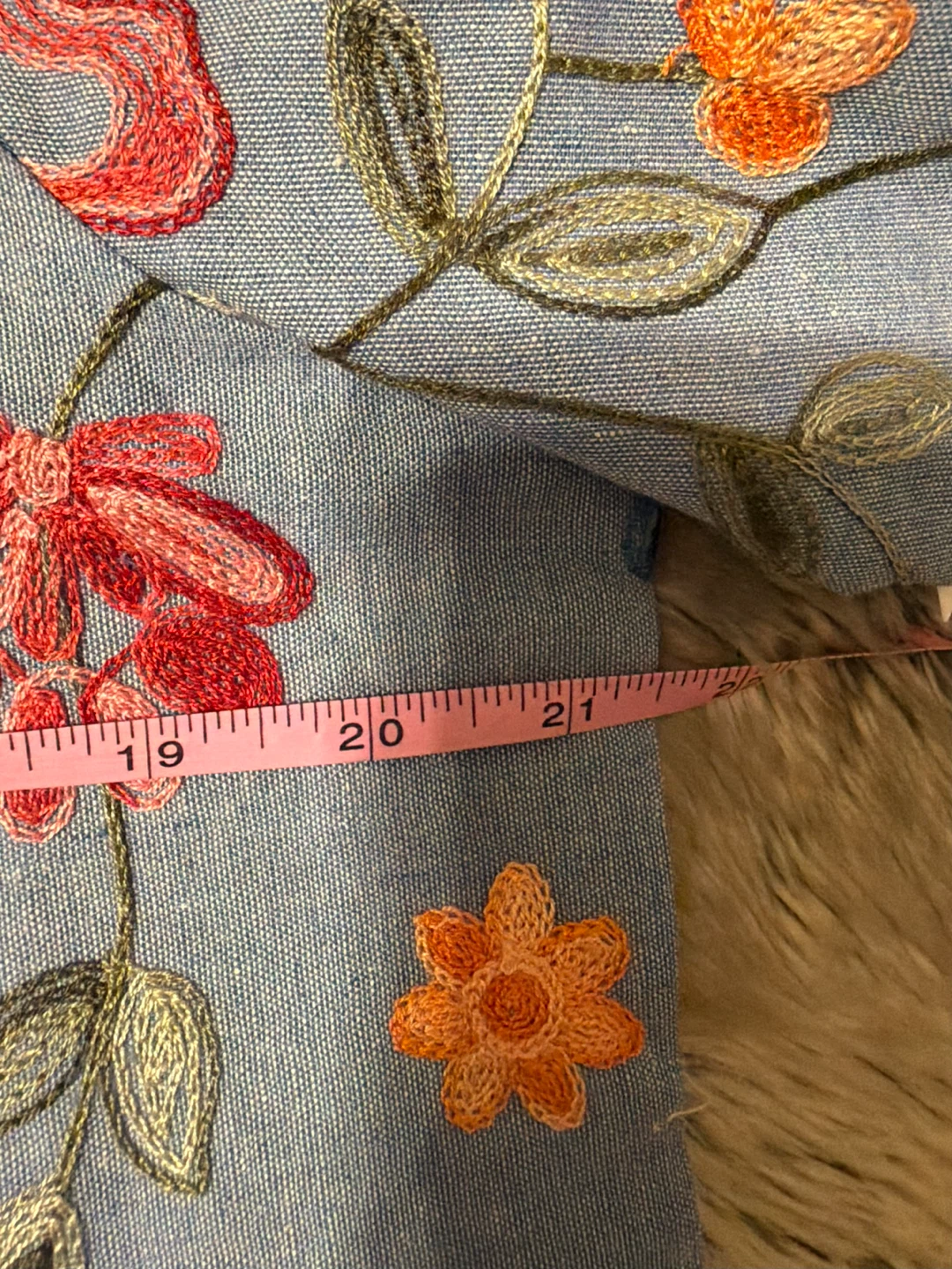 Kindred Floral Embroidered Long Sleeve Top Blue - photo 4