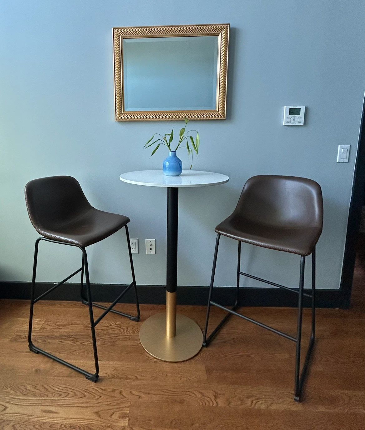 Small modern dining set - photo 2