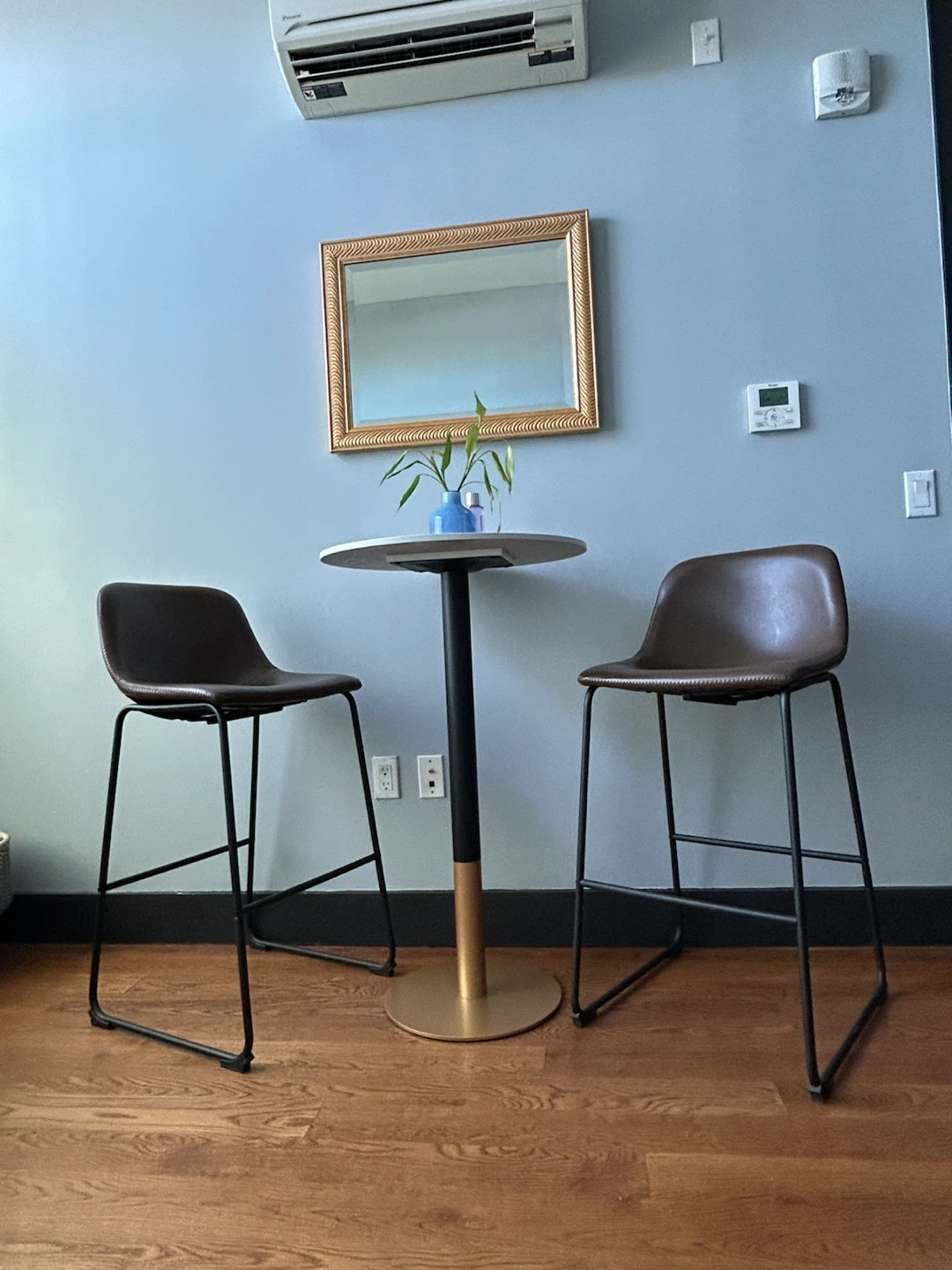 Small modern dining set - photo 3