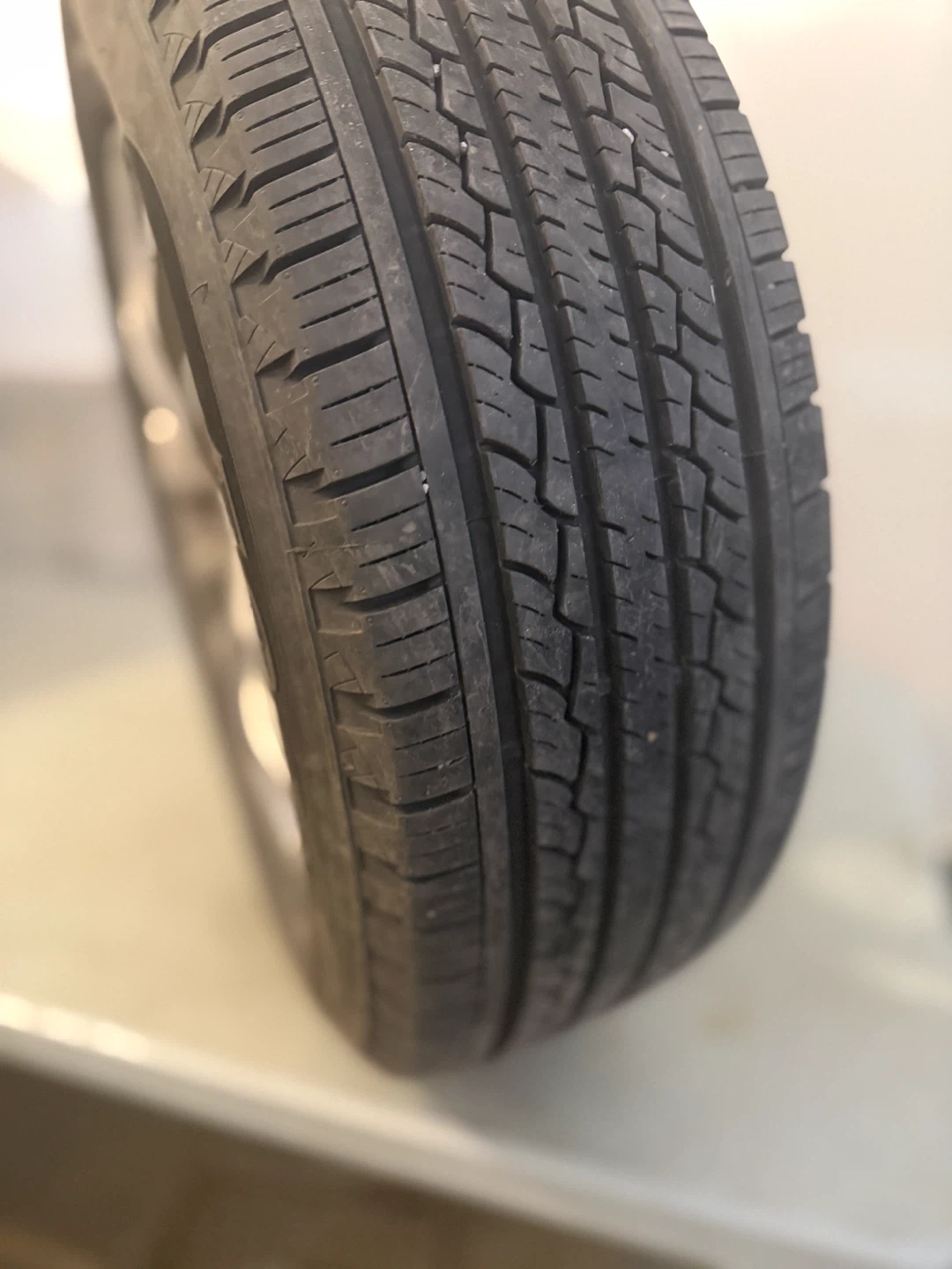 Hyundai Wheels with Kumho All-Season Tires - photo 3