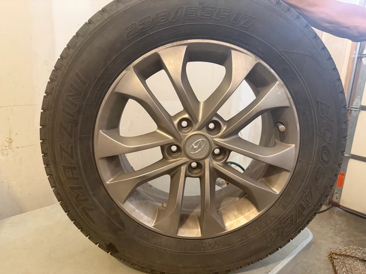 Hyundai Wheels with Kumho All-Season Tires - photo 5
