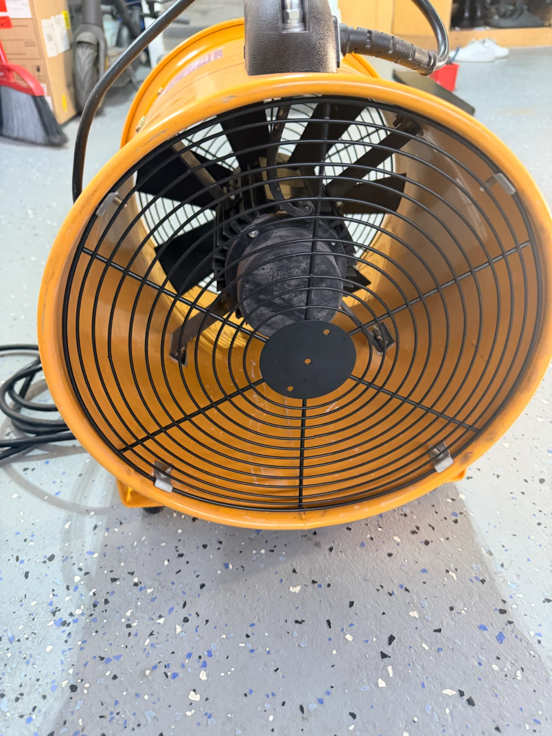 Power Fist 12-inch Confined Space Air Ventilator - photo 3