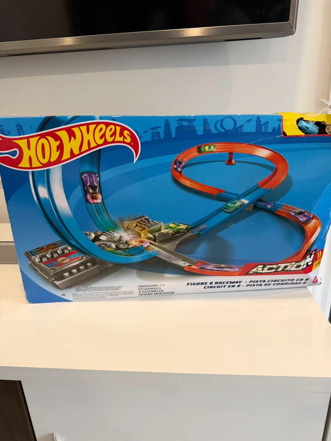 GUC Hot wheels track